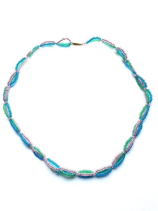 Halskette aus Rocailles – MSK 1020