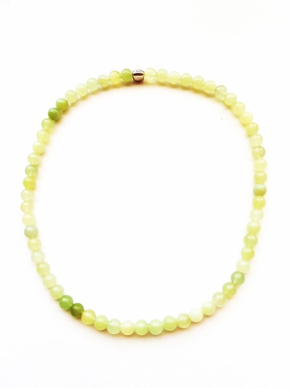 Halskette aus Serpentin-Perlen – ESK 1005