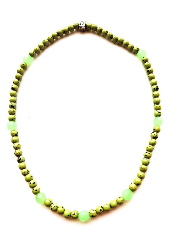 Halskette aus Keramikperlen - MSK 1066