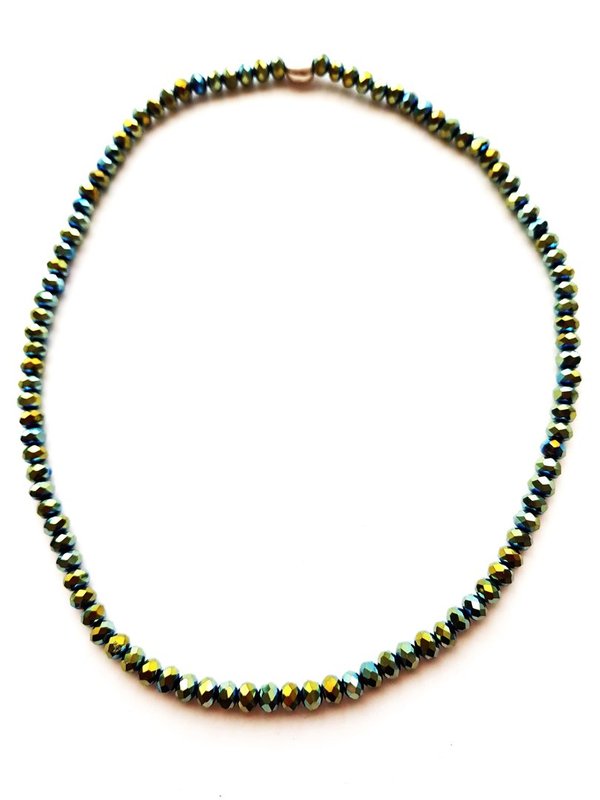 Halskette aus Facettenperlen grün metallic - MSK 1068